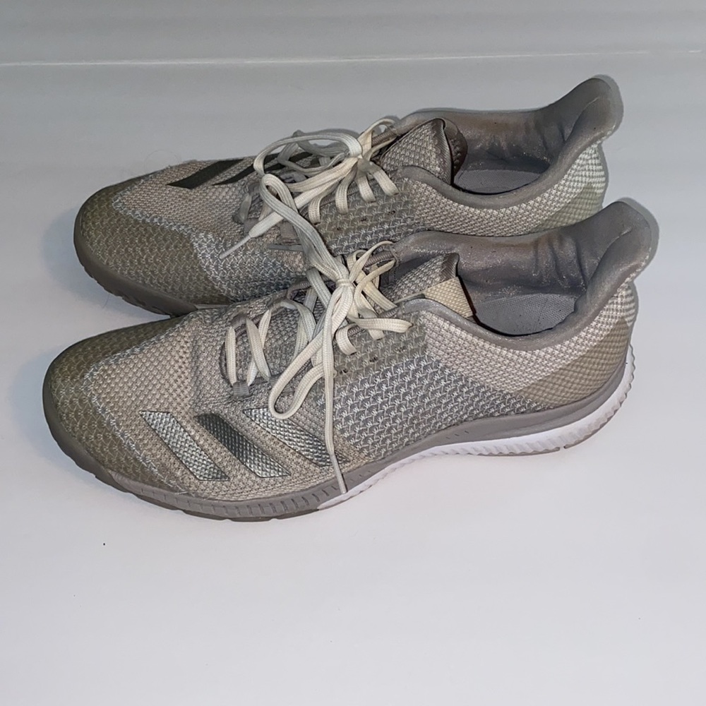 Adidas shoes - Picture 2 of 5